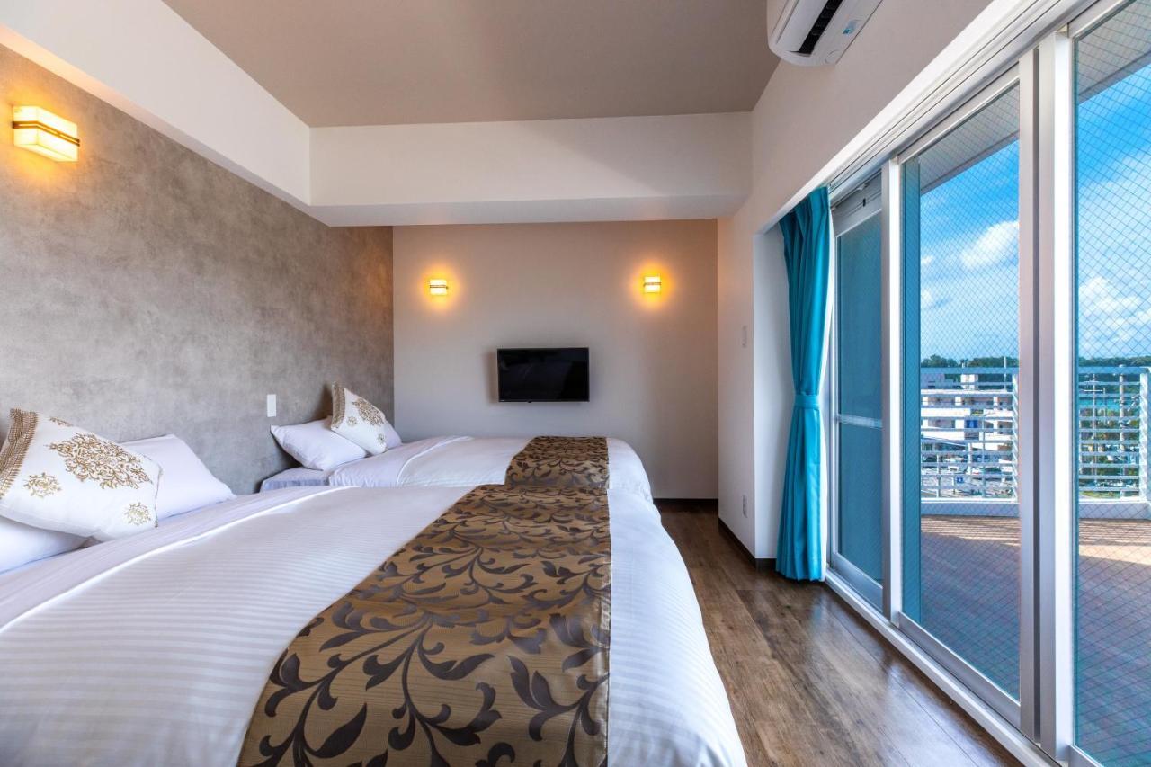 Mr Kinjo 万座ビーチ前 Aparthotel Onna Εξωτερικό φωτογραφία